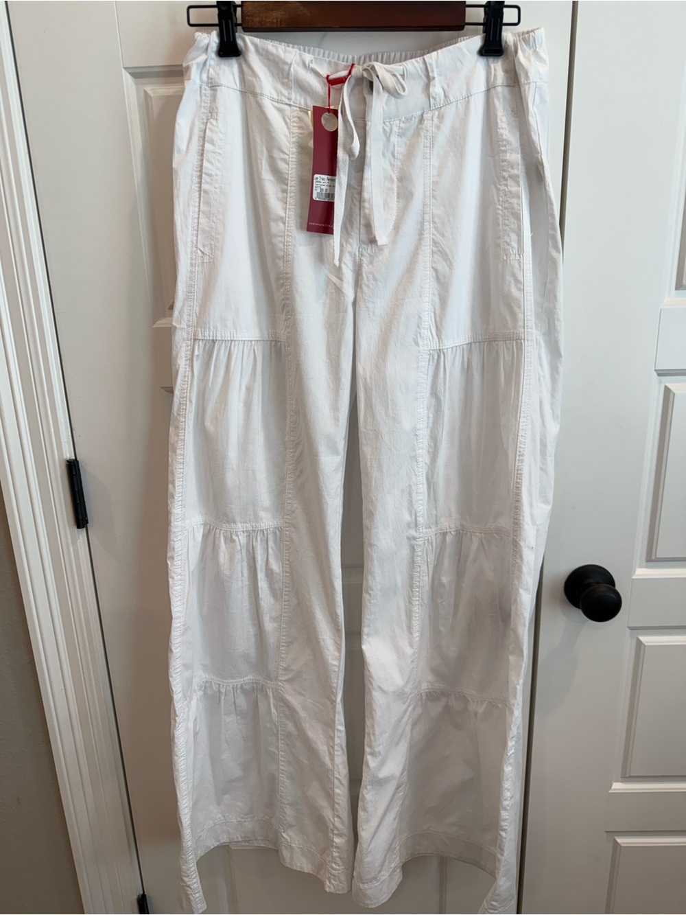 Women’s White Wide-Leg Tiered Drawstring Pants